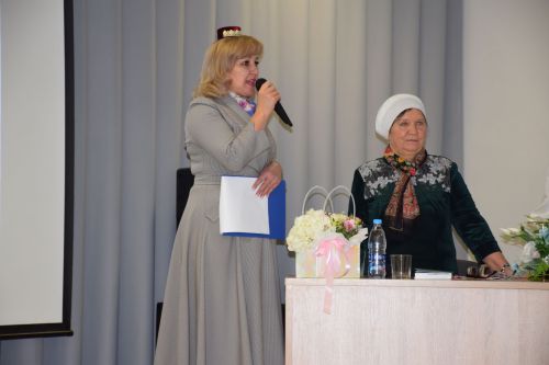 В Нурлате прошел творческий вечер известной поэтессы Фаузии Мухаметовой