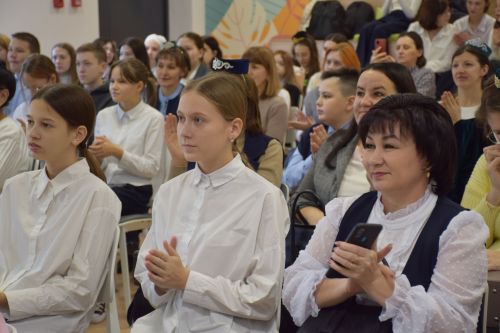 В Нурлате прошел творческий вечер известной поэтессы Фаузии Мухаметовой