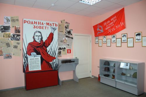 Нурлатская делегация посетила могилу земляка Гакиля Сагирова в день его 85-летия