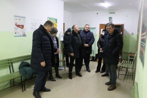 Алмаз Ахметшин посетил врачебную амбулаторию в микрорайоне сахароваров в Нурлате