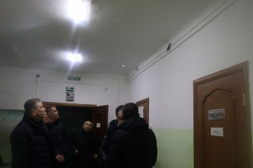 Алмаз Ахметшин посетил врачебную амбулаторию в микрорайоне сахароваров в Нурлате