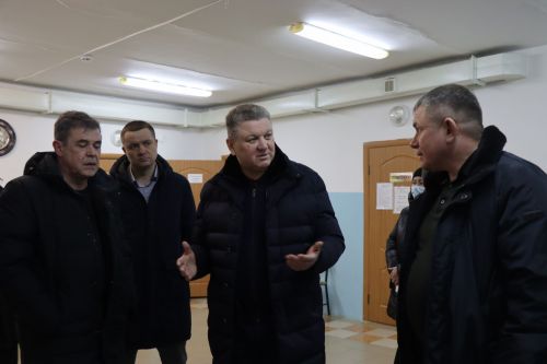 Алмаз Ахметшин посетил врачебную амбулаторию в микрорайоне сахароваров в Нурлате