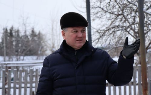 Алмаз Ахметшин посетил врачебную амбулаторию в микрорайоне сахароваров в Нурлате