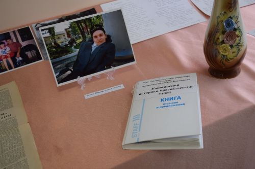 Нурлатская делегация посетила могилу земляка Гакиля Сагирова в день его 85-летия
