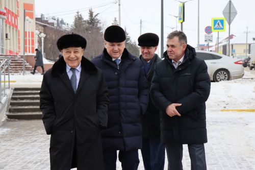 В Нурлате в работе сессии принял участие Фарид Мухаметшин