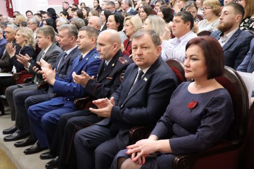 В Нурлате в работе сессии принял участие Фарид Мухаметшин