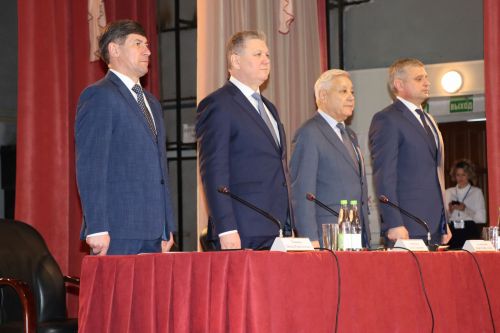 В Нурлате в работе сессии принял участие Фарид Мухаметшин