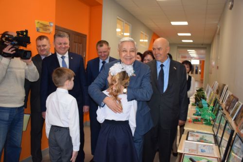 Фарид Мухаметшин посетил школу №1 города Нурлат
