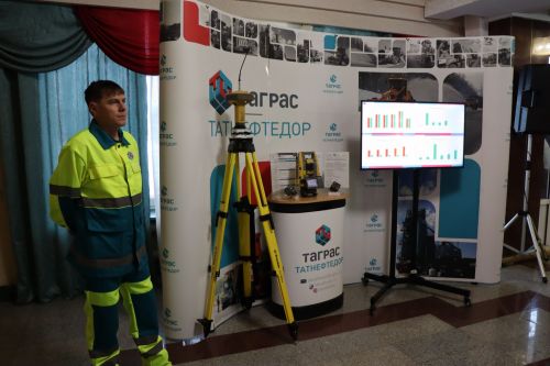 В Нурлате в работе сессии принял участие Фарид Мухаметшин