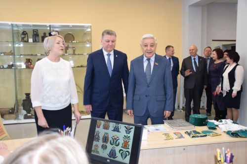 Фарид Мухаметшин посетил школу №1 города Нурлат