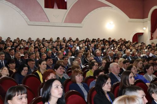 В Нурлате в работе сессии принял участие Фарид Мухаметшин