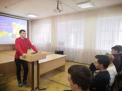 В городской школе №2 состоялась встреча выпускников