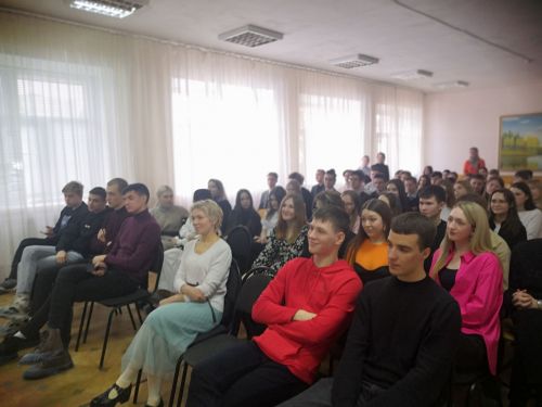 В городской школе №2 состоялась встреча выпускников