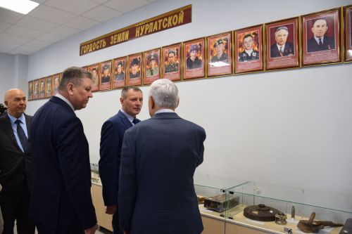 Фарид Мухаметшин посетил школу №1 города Нурлат