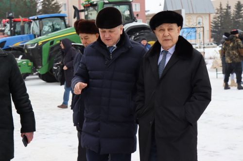 В Нурлате в работе сессии принял участие Фарид Мухаметшин