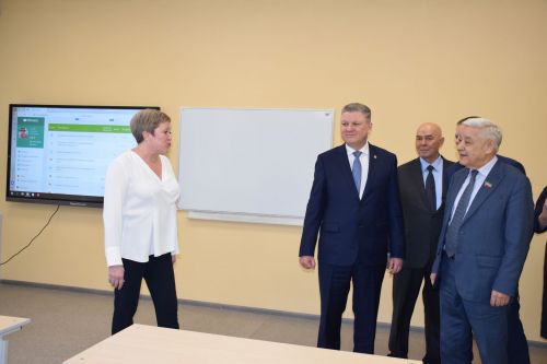 Фарид Мухаметшин посетил школу №1 города Нурлат