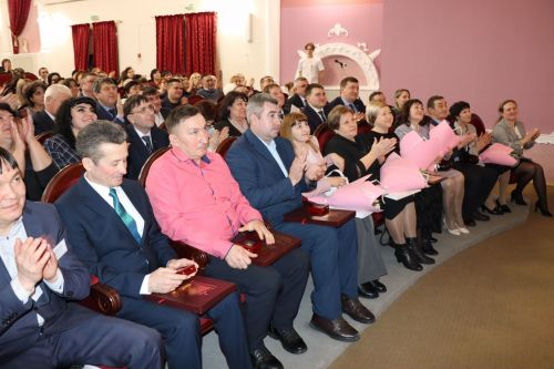 В Нурлате в работе сессии принял участие Фарид Мухаметшин