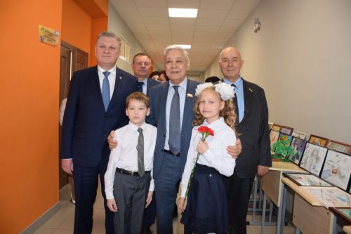 Фарид Мухаметшин посетил школу №1 города Нурлат