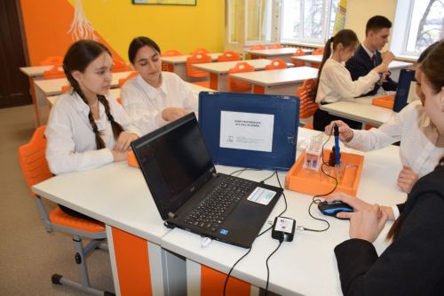 Фарид Мухаметшин посетил школу №1 города Нурлат