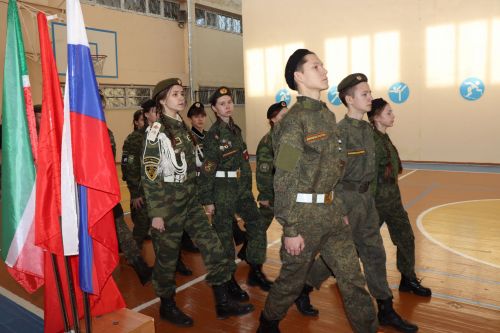 В Нурлате прошел смотр строя и песни среди учащихся