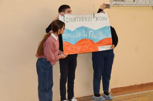 В Нурлате прошел смотр строя и песни среди учащихся