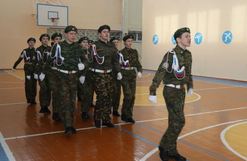 В Нурлате прошел смотр строя и песни среди учащихся