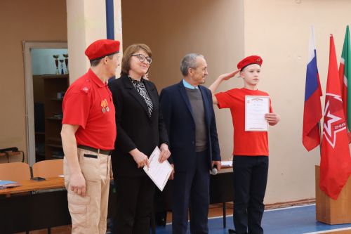 В Нурлате прошел смотр строя и песни среди учащихся