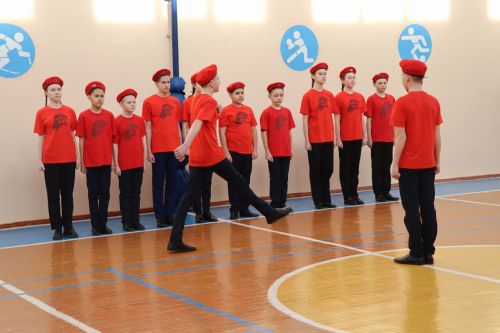 В Нурлате прошел смотр строя и песни среди учащихся