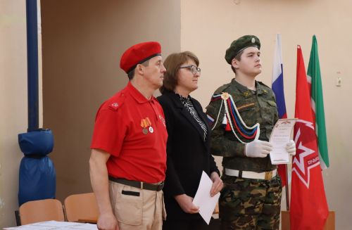 В Нурлате прошел смотр строя и песни среди учащихся