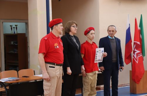 В Нурлате прошел смотр строя и песни среди учащихся