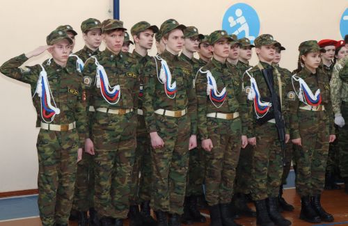 В Нурлате прошел смотр строя и песни среди учащихся