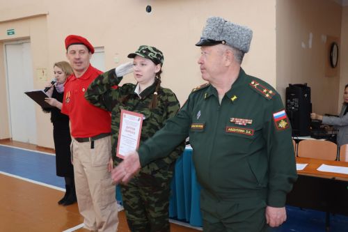 В Нурлате прошел смотр строя и песни среди учащихся