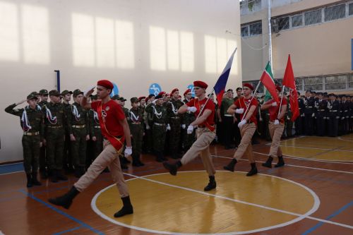 В Нурлате прошел смотр строя и песни среди учащихся