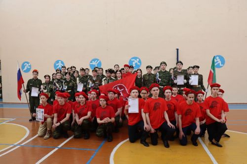 В Нурлате прошел смотр строя и песни среди учащихся