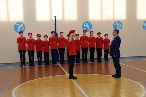 В Нурлате прошел смотр строя и песни среди учащихся