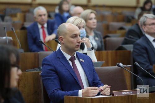 Татарстанский депутат Эдуард Шарафиев, побывавший добровольцем в зоне СВО, расскажет об этом в телемарафоне
