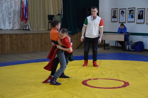 В Нижнем Нурлате проходит открытый турнир по корэш памяти Миншакира Бакирова