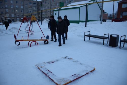 В Нурлате детские площадки доступны и зимой