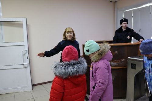 Нурлатские ЮИДовцы посетили музей отдела МВД