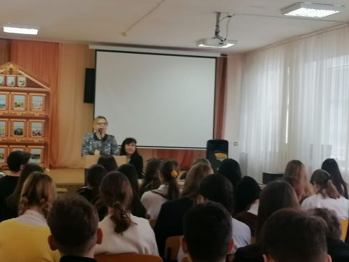 В школах Нурлата прошли профориентационные встречи