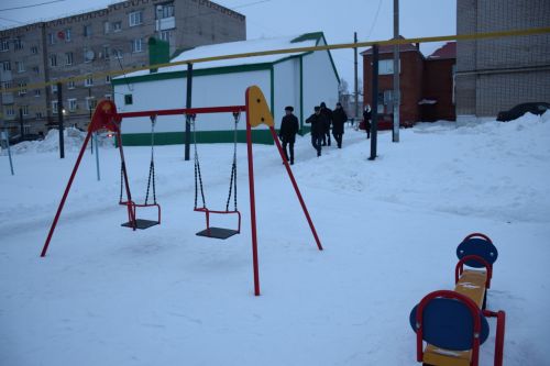 В Нурлате детские площадки доступны и зимой