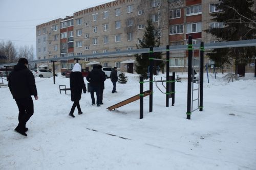 В Нурлате детские площадки доступны и зимой