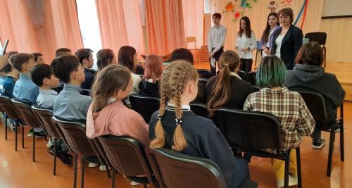 Для нурлатских выпускников проходят профориентационные встречи
