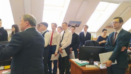 Для нурлатских старшеклассников провели профориентационный день