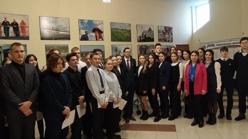 Для нурлатских старшеклассников провели профориентационный день