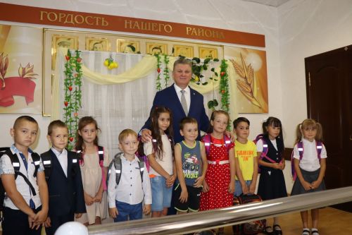Нурлатцы поздравляют Алмаза Ахметшина с днем рождения