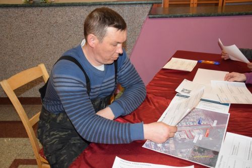 Нурлатцы решали благоустройство улицы Кариева