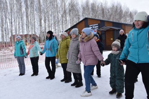Коллектив «Нурлат-информа» провел спортивный праздник в центре «Ак барс»