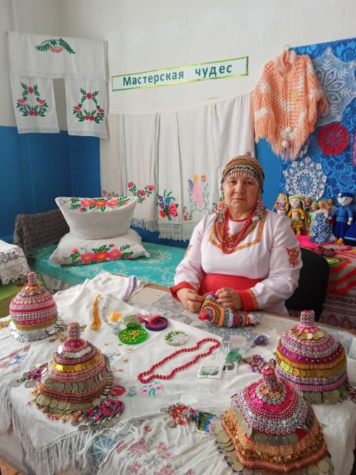 Зоя Данилова из Андреевки бережно хранит и возрождает древние промыслы своего народа