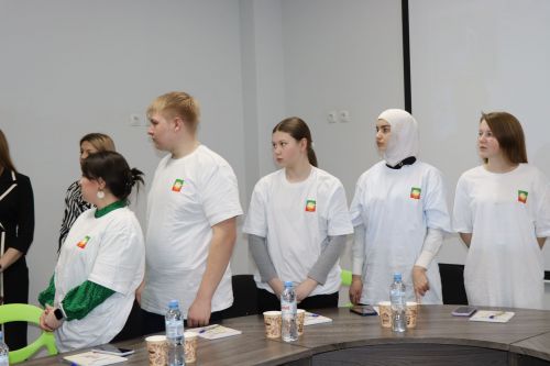 В Нурлате презентовали проект «Движение первых»